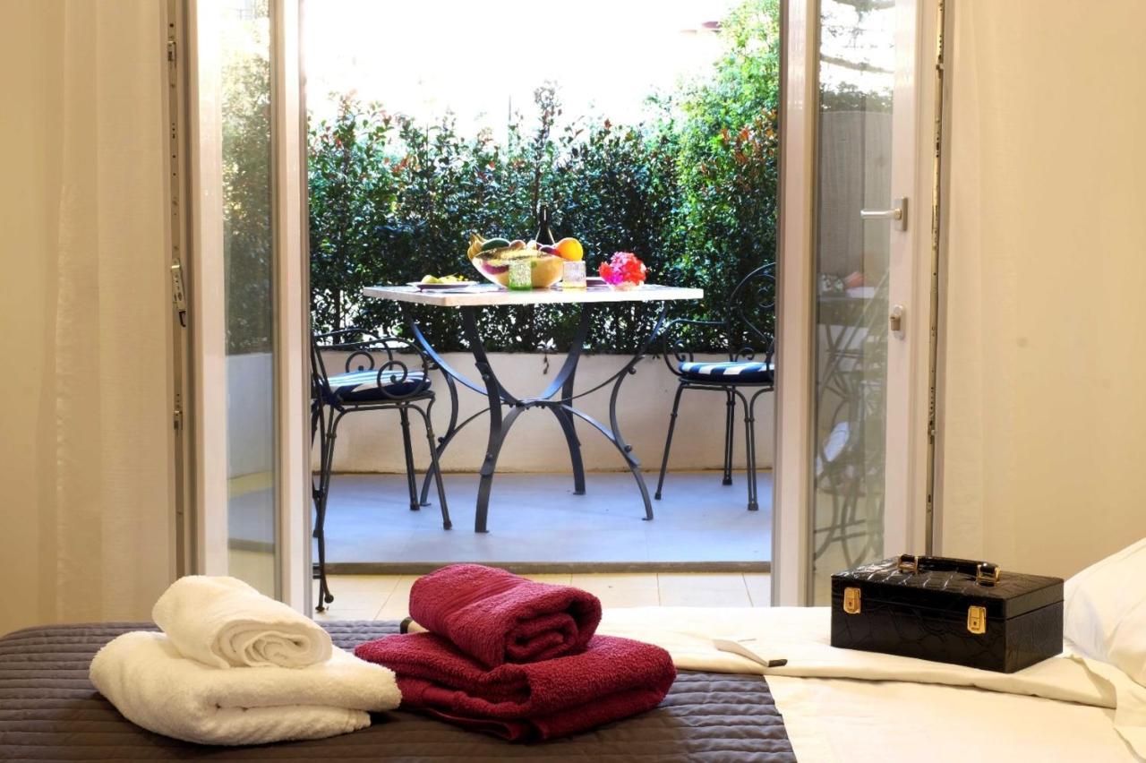 Spacious House In The Heart Of Cagliari With Terrace Villa Bagian luar foto