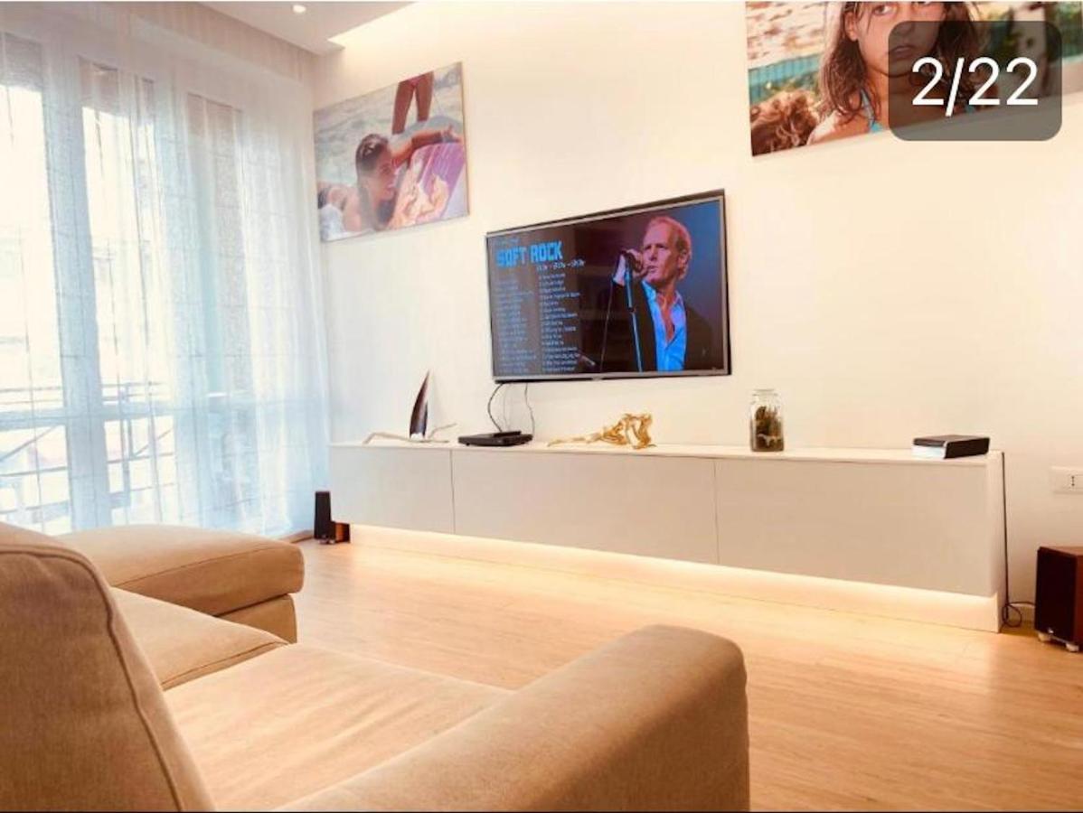 Spacious House In The Heart Of Cagliari With Terrace Villa Bagian luar foto